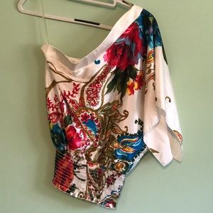 One Shoulder Fashion Top